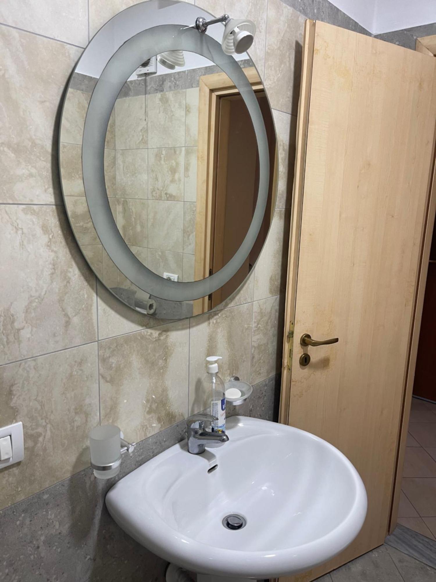 Apartament Shkembi I Kavajes Дуррес Екстер'єр фото